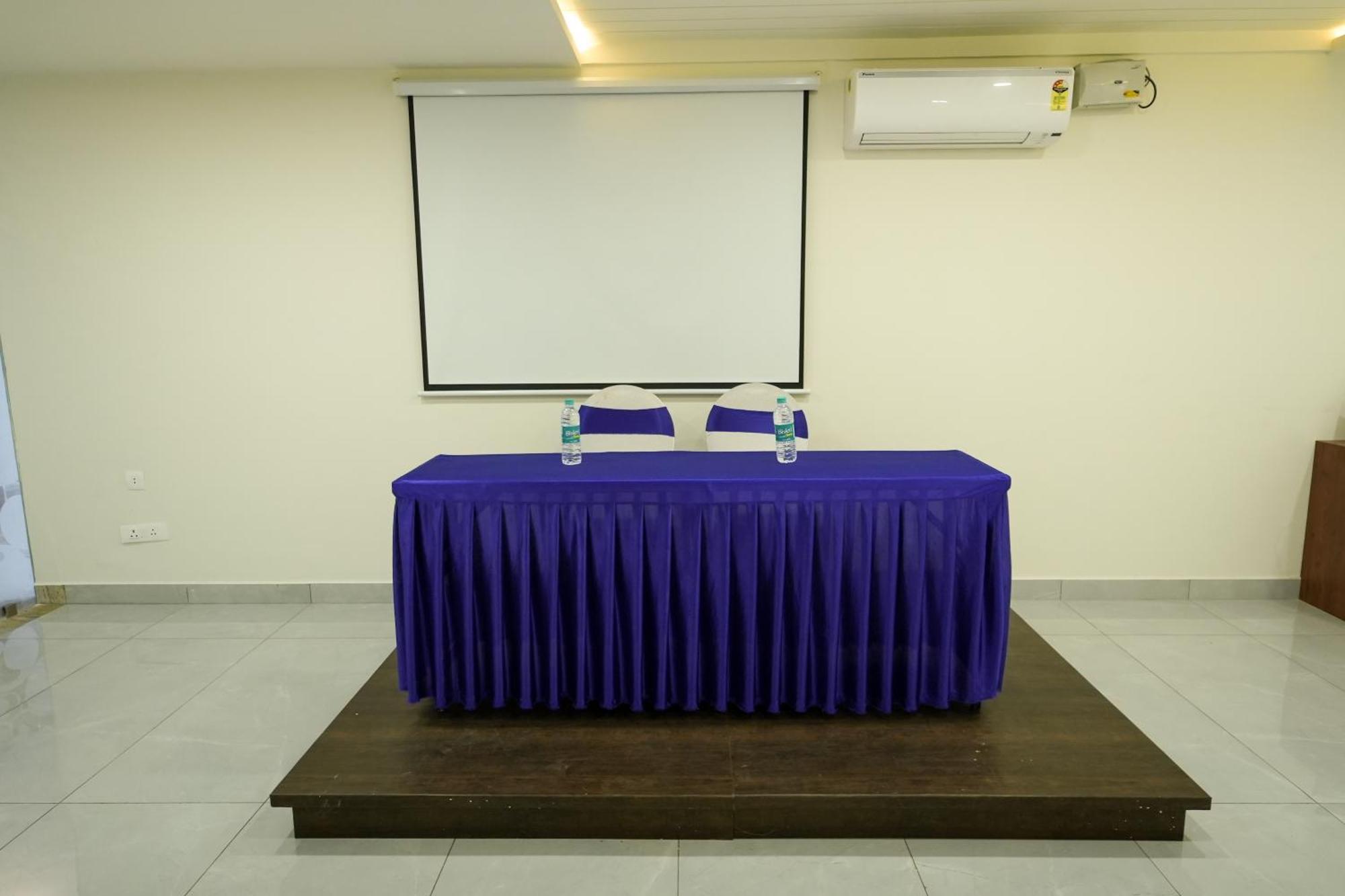 Zip By Spree Hotels Purpleorchid Whitefield Bangalore Extérieur photo